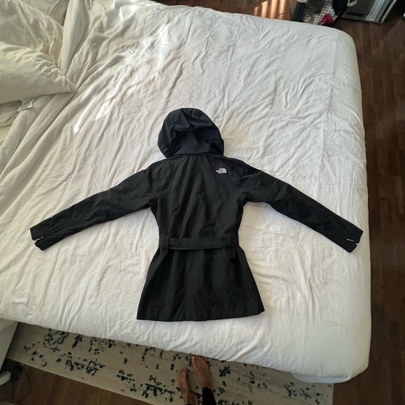 The north face k ayre hyvent belted black trench rain jacket S - Picture 16 of 16